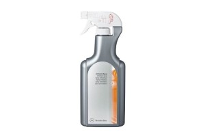 Spray antystatyczny do pielęgnacji wnętrza i deski rozdzielczej Mercedes-Benz Antistatik Spray 500 ml