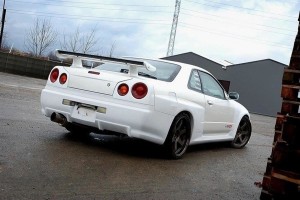 Tylne poszerzenia Nissan Skyline R34 GTR GTR Look
