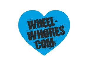 Naklejka "Wheel Whores" 10 cm (niebieska)