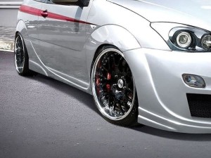Dokładki progów Ford Focus I 3D Hatchback Racer