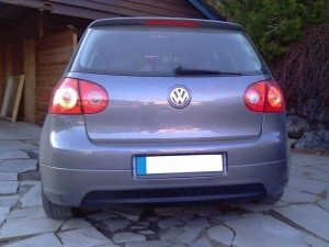 Dyfuzor tylny Volkswagen Golf MK5 GTI Edition 30 (bez otworu na wydech, standardowy wydech)