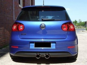 Dyfuzor tylny Volkswagen Golf MK5 R32 (2 otwory na wydech, wydech R32)