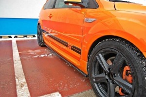 Dokładki progów Ford Focus ST MK2 (czarny połysk)