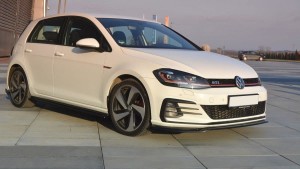 Splitter przedni Volkswagen Golf MK7 GTI Polift V2 (czarny połysk)