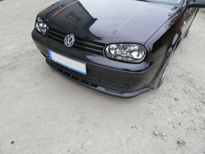 Splitter przedni Volkswagen Golf MK4 (czarny mat)