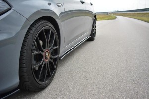 Dokładki progów Fiat Tipo S-Design (carbon look)