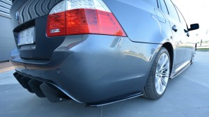 Splittery tylne boczne BMW 5 E60/E61 M-Pack (carbon look)
