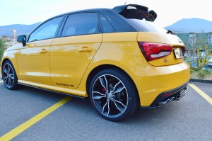 Dokładki progów Audi S1 8X (carbon look)