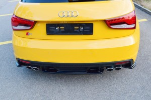 Splitter tylny srodkowy Audi S1 8X (czarny mat)