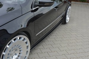 Dokładki progow Volkswagen Passat CC Standard (carbon look)