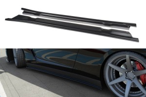 Dokładki progów Nissan GT-R Przedlift Coupe (R35) (czarny połysk)