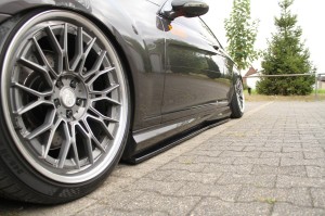 Dokładki progów Mercedes CL 500 C216 AMGLine (carbon look)