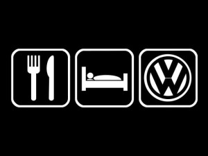 Naklejka "Eat Sleep VOLKSWAGEN" 19 cm (biała)