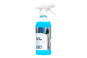 Rewelacyjny quick detailer z woskiem TuningKingz Car Cosmetics Quick Detailer 400 ml