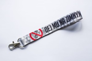 Smycz do kluczy DEJ MU NA ZIMNYM (krótka)
