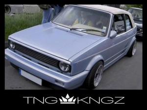 Brewka grilla VW GOLF MK1