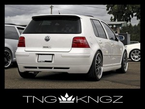 Blenda/wypełnienie tylnej klapy VW GOLF 4 HATCHBACK 3D/5D